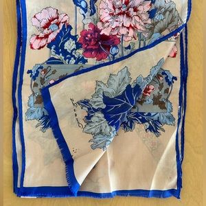 Vintage Oscar de la Renta silk oblong scarf